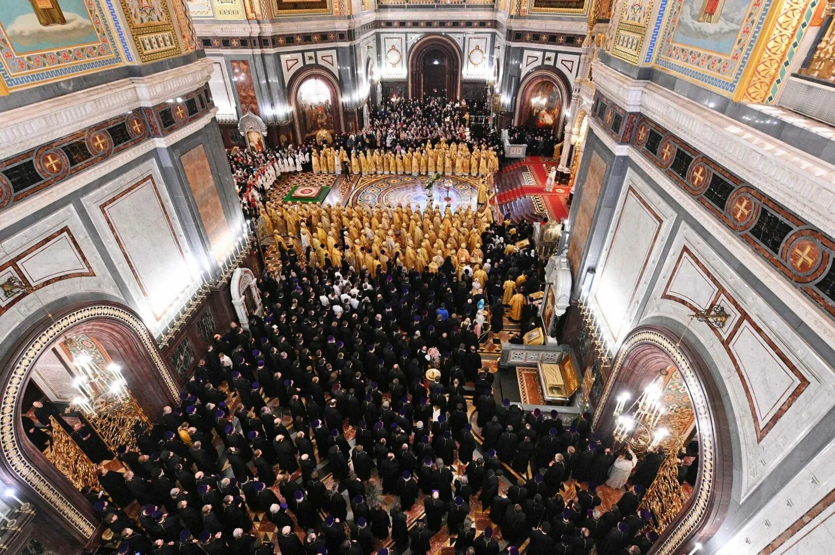 чудеса на божественной литургии. божественная 20 литургия. божественная 20 литургия. сергиевский храм новоспасского монастыря. божественная 20 литургия.