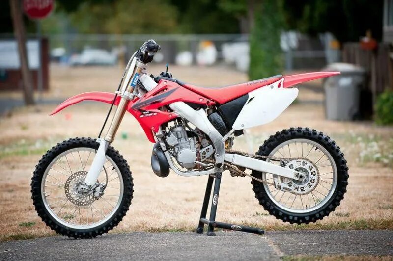 Honda cr250r. Honda CR 250. Honda cr250r 2006. Honda CR 250 2006. Купить хонду кросс