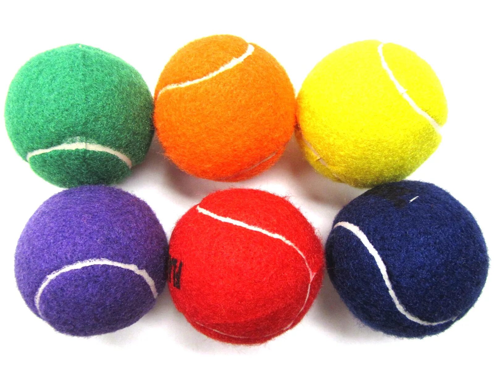 Игры с маленьким мячиком. Цветные мячики. Мячики для детей. Разноцветные теннисные мячи. Мягкий мяч для большого теннис.