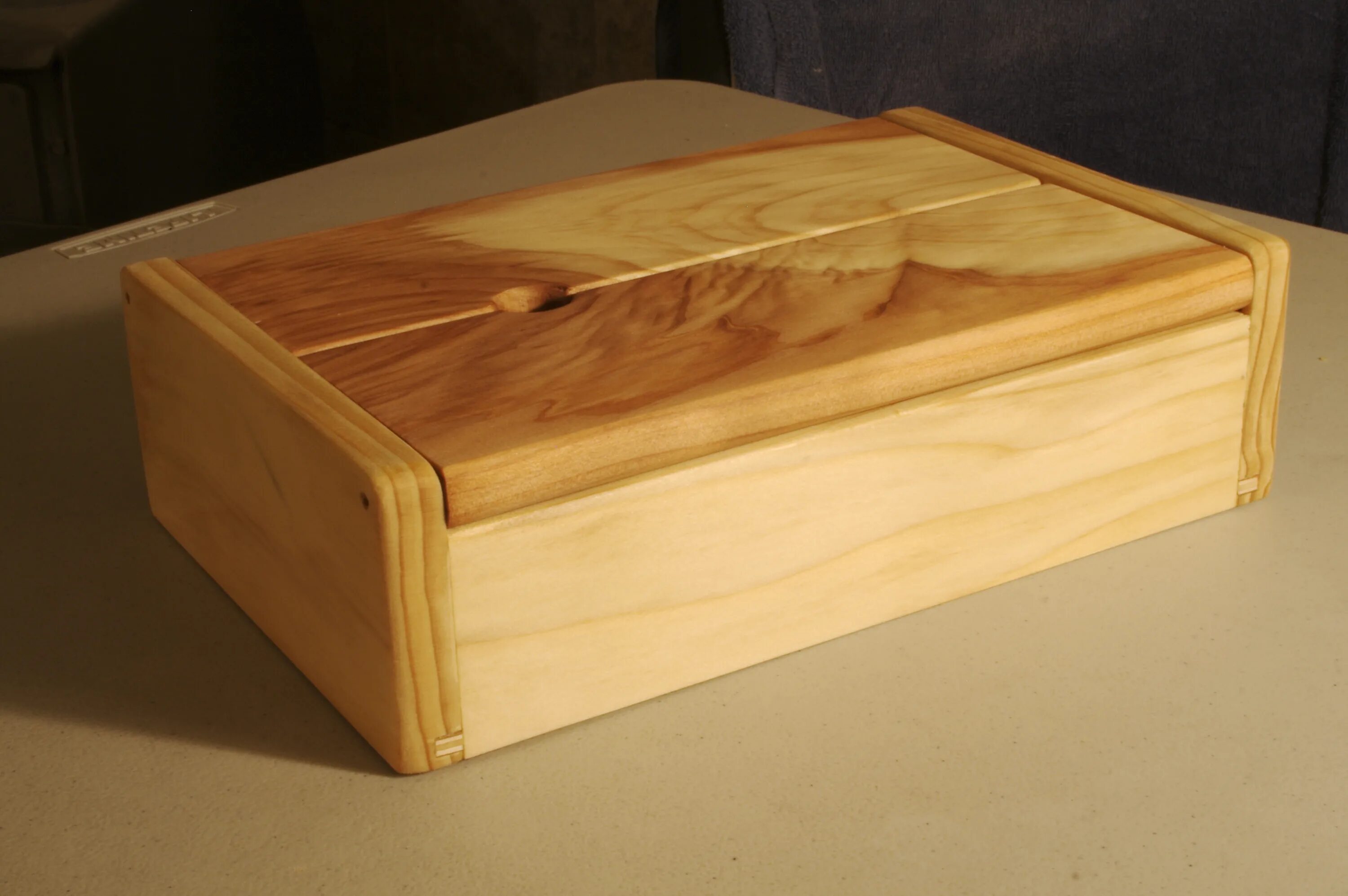 Сувениры из дерева. Доска разделочная деревянная. Интересные деревянные изделия. Овальная доска из дерева. Wooden things.