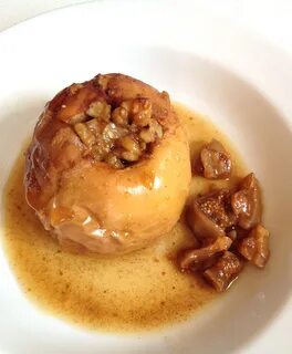 Яблоки с медом и грецким орехом