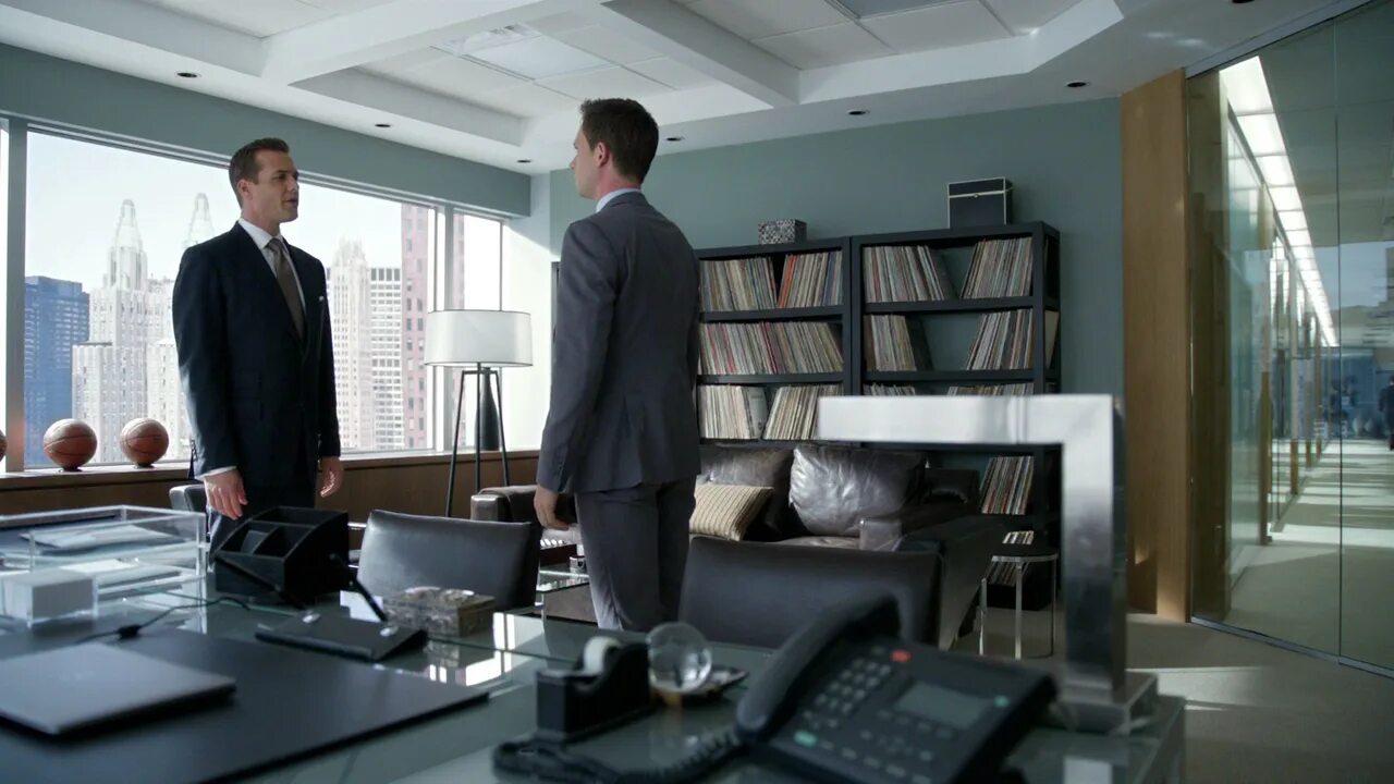 Харви спектр форс мажоры. Офис харви спектра. Кабинет харви спектра. Форс мажоры пирсон хардман. Харви спектр форс мажоры.