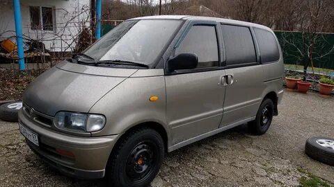 Ниссан серена с23