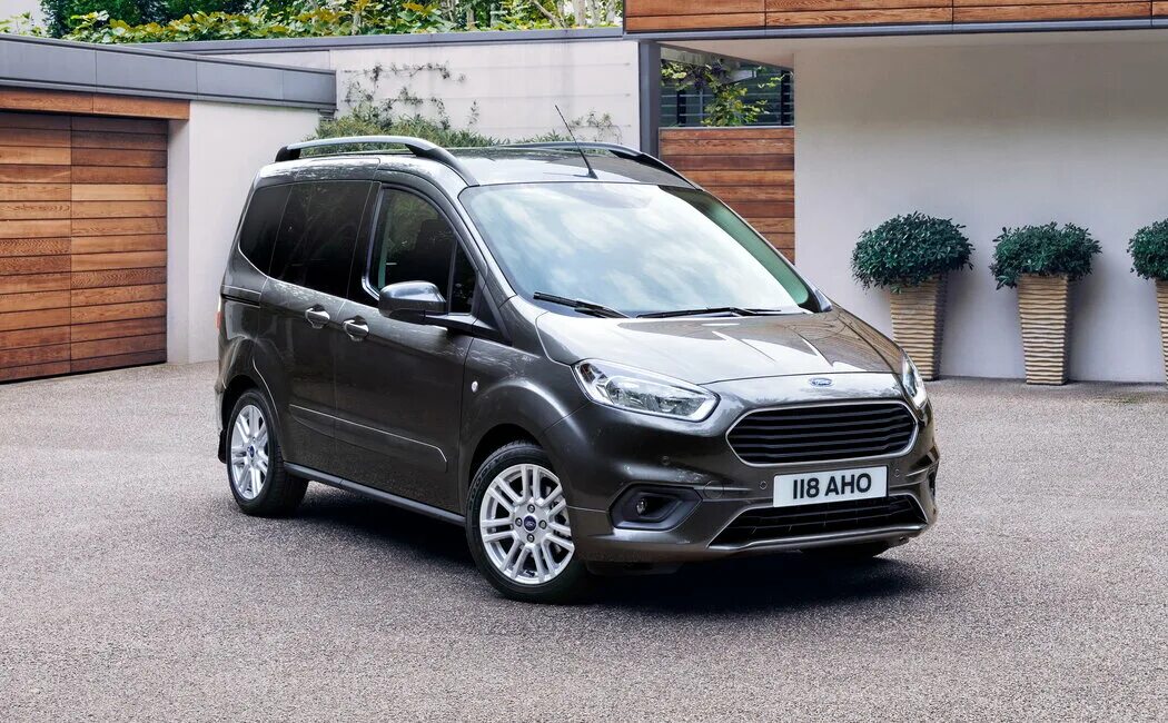 Ford tourneo courier. Форд tourneo courier. Ford courier 2015. Ford tourneo courier. Ford tourneo courier 2020.