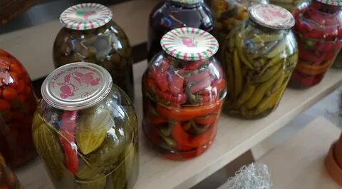 В какой посуде можно солить