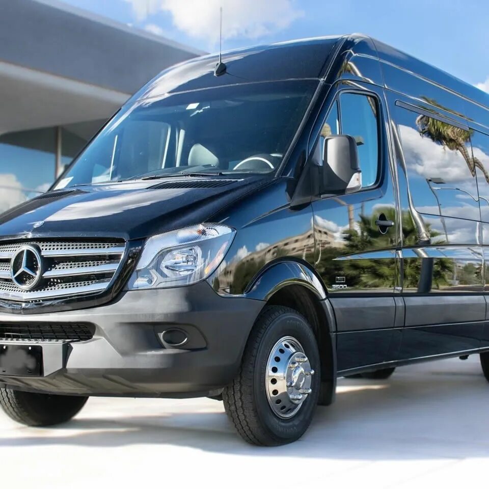 Mercedes-Benz Sprinter. Mercedes Benz Sprinter 2020. Мерседес Бенц Спринтер Ван. Бус Мерседес Спринтер.