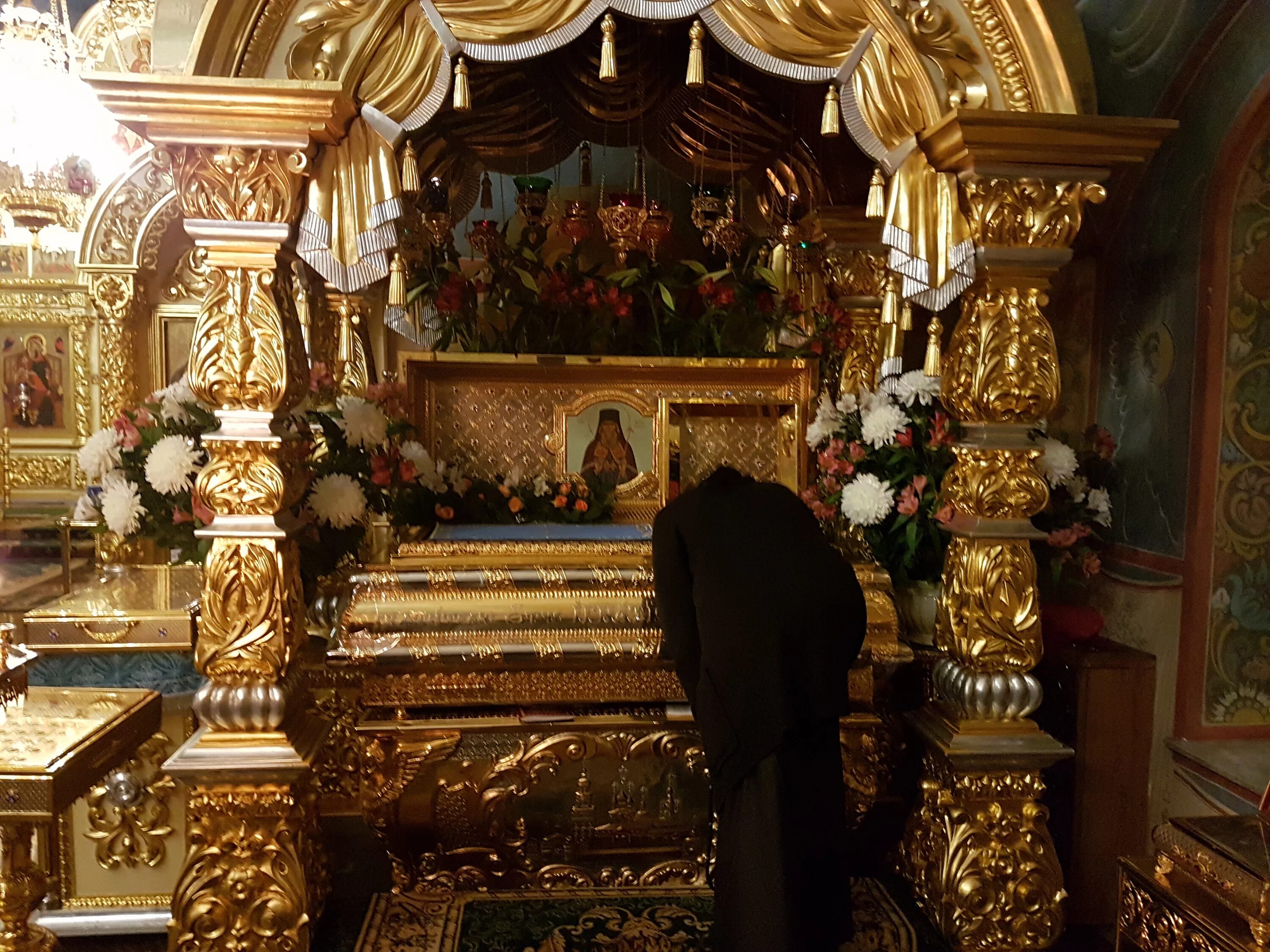 Брянчанинов мощи. Брянчанинов мощи. Монастырь игнатия брянчанинова. Брянчанинов мощи. Брянчанинов мощи.