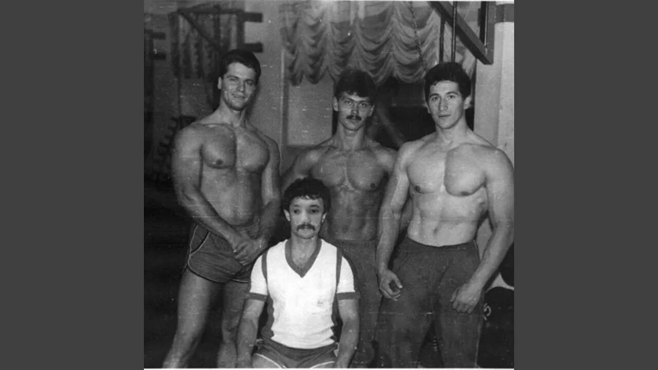 Андрей косиченко бодибилдинг. Любера опг. Любер качок люберцы. Любера субкультура ссср. Сергей зайцев любер.