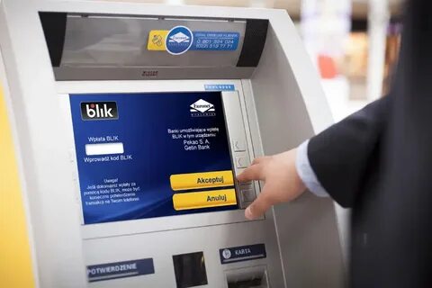 Снять деньги по qr коду втб