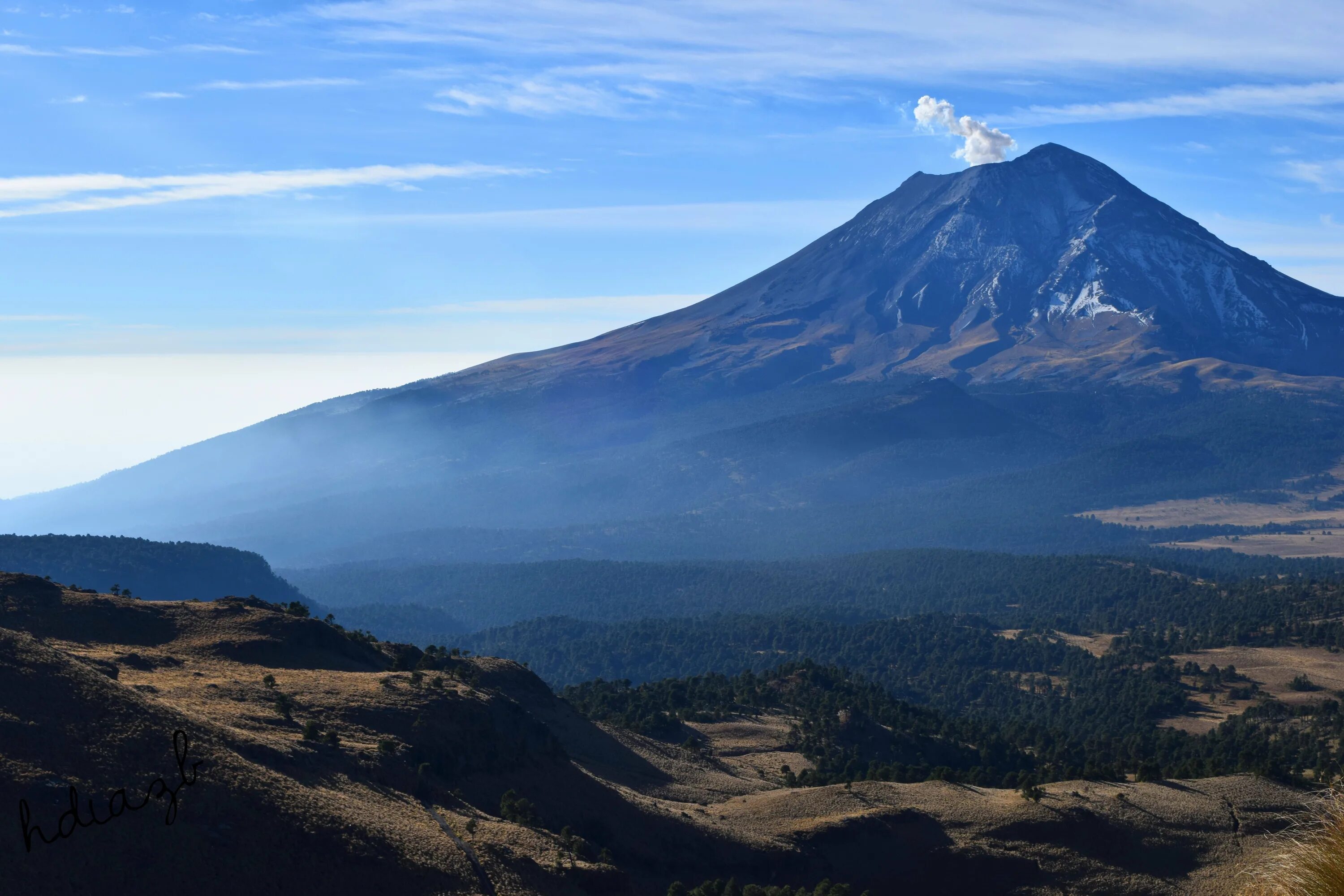 Наивысший вулкан северной америки. Мексика вулкан Попокатепетль. Мексика вулкан Орисаба. Гора в Мексике Попокатепетль. Мексика Попокатепетль извержение.