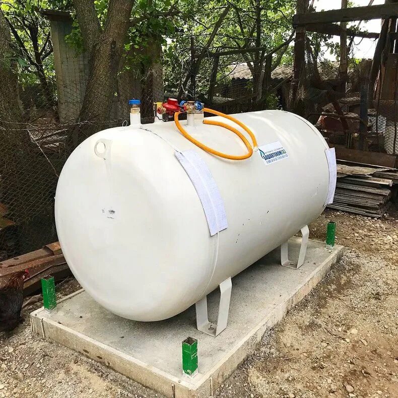 Газгольдер лет. Газгольдер 1400. газгольдер подземный. газгольдер 2000 литров. автономная газификация.