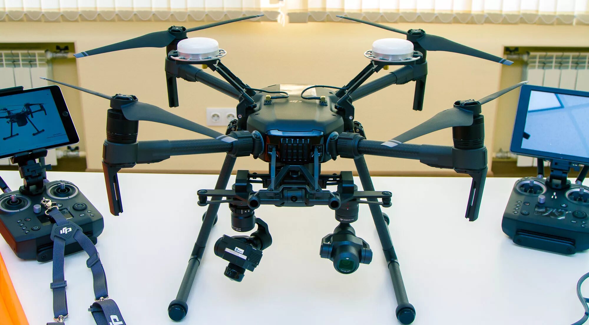 Беспилотная робототехника. Eyecar беспилотный автомобиль. Беспилотная робототехника. Беспилотная робототехника. Worldskills бпла.