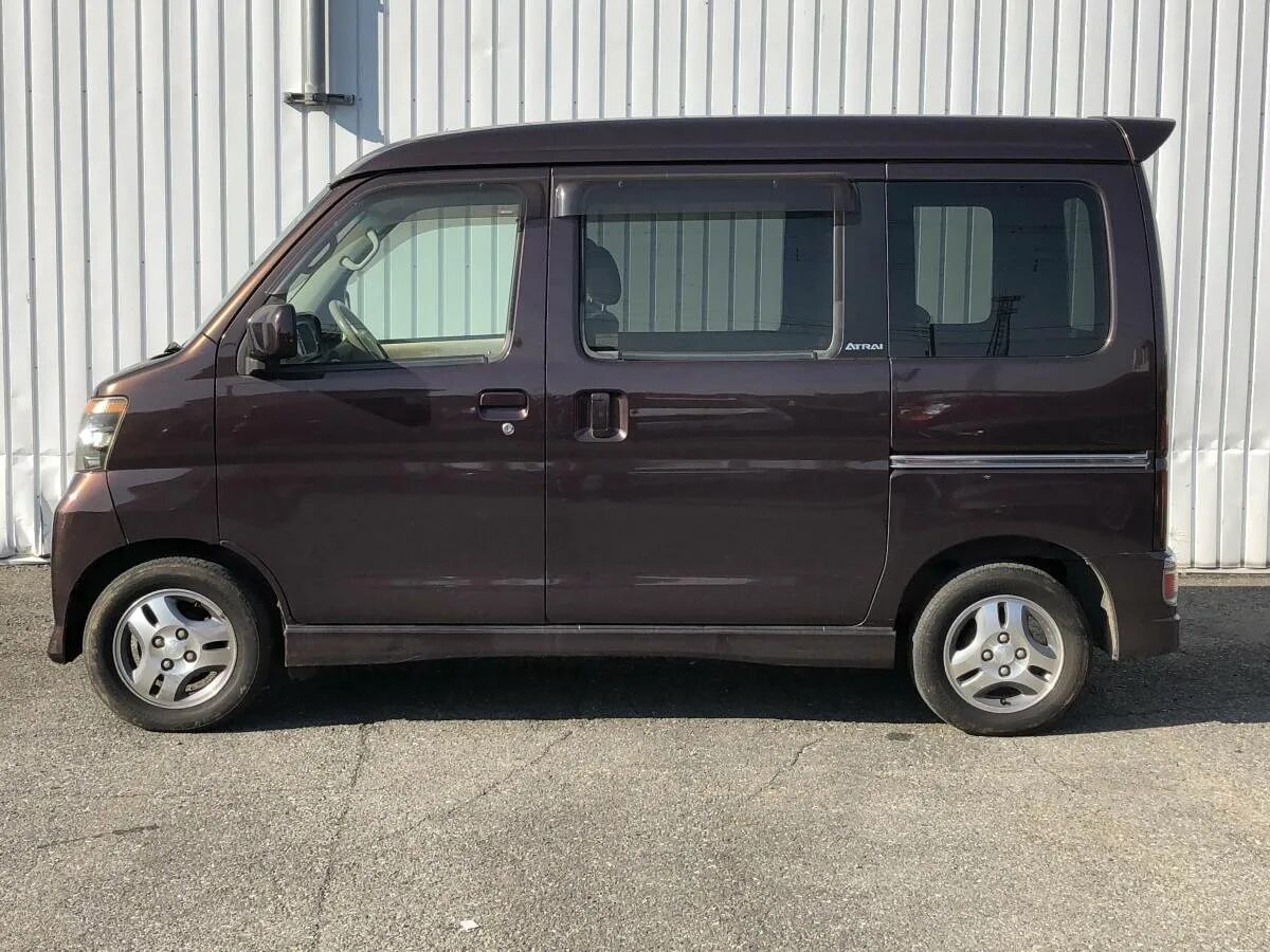 Daihatsu atrai. Daihatsu atrai 1. Daihatsu atrai 2019. Дайхатсу атрай 4wd. Дайхатсу атрай 4wd.