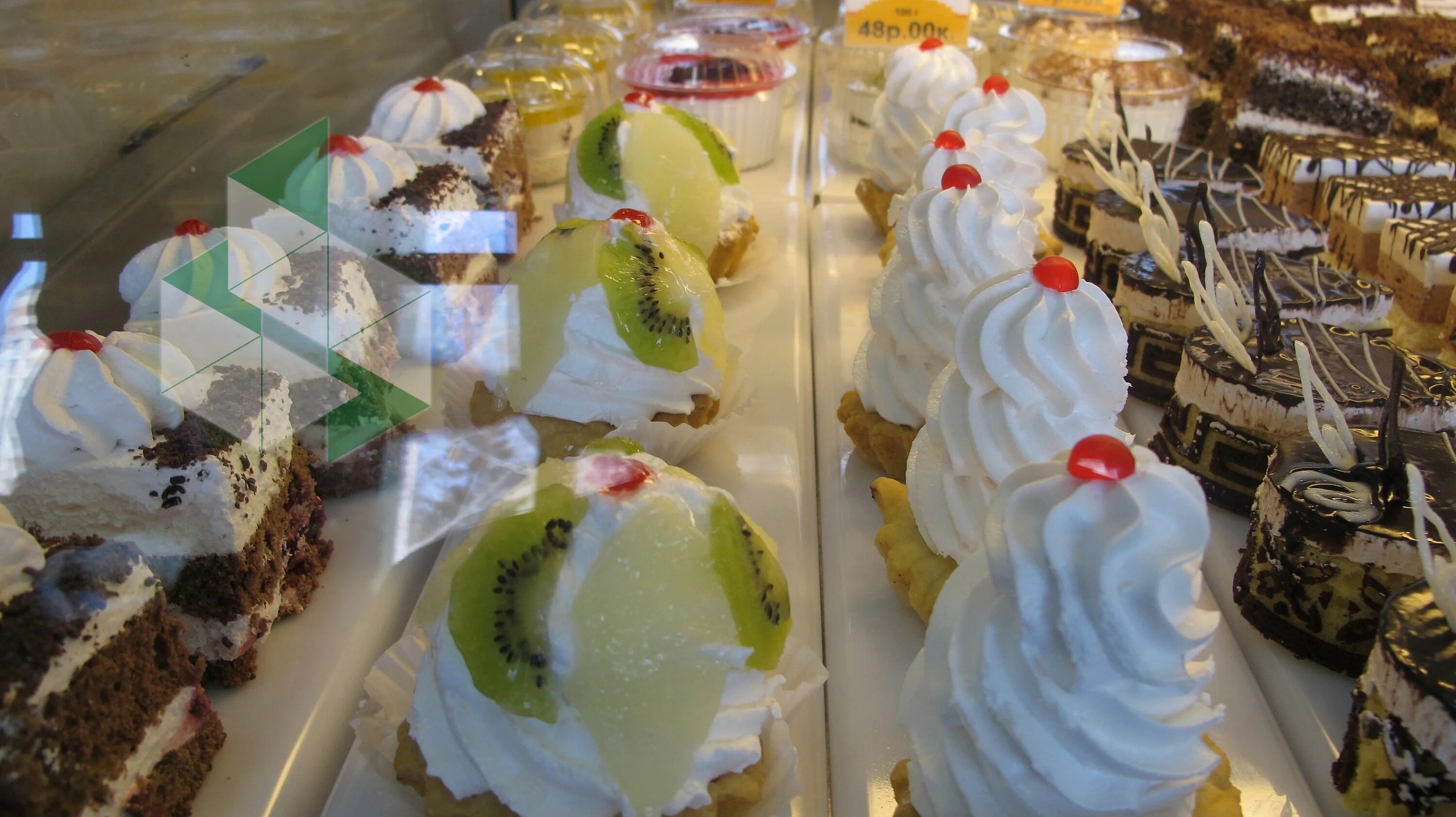 Кулинария космос. Кондитория екатеринбург. Торт уралмаш. Торт уралмаш. Торты на заказ картинки.