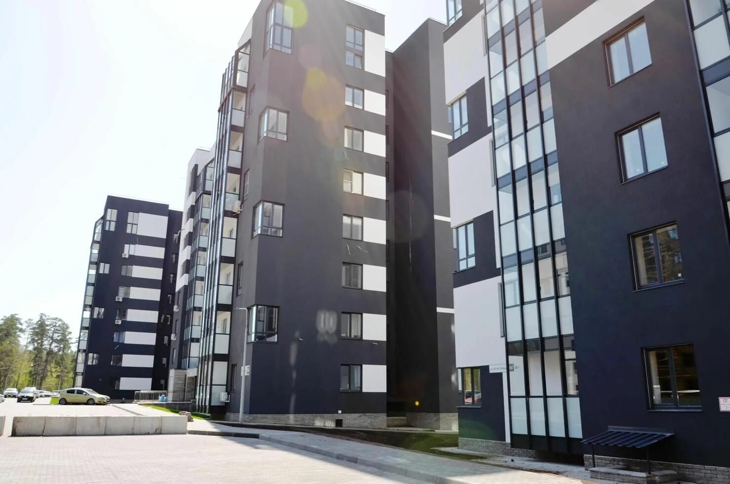 Застройка тольятти. Квартиры в новостройках тольятти. Тольятти новостройки. Унистрой тольятти южный бульвар. Революционная 51 тольятти.