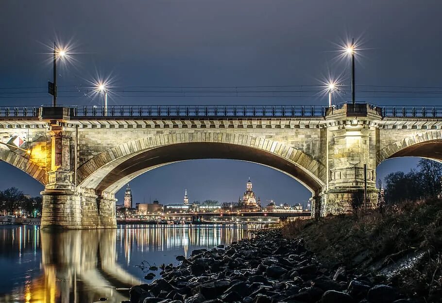 Under bridge watch