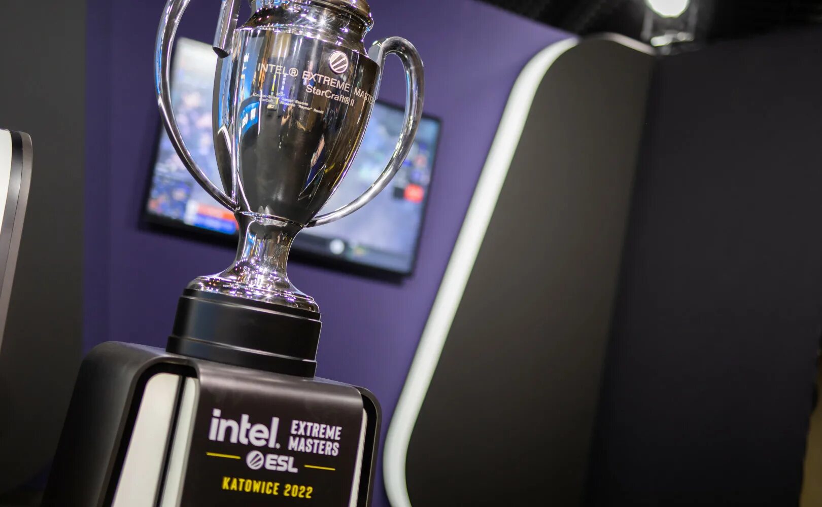 Iem katowice 2024 playoffs. IEM Katowice 2022 Кубок. IEM Katowice 2022 медаль. Последний чемпион. RB Reynor 2021 IEM Katowice.