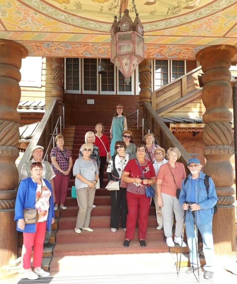 Музей усадьба коломенское экскурсия. Коломенское музей-заповедник. Парк музей коломенское экскурсоводы. Коломенское музей-заповедник официальный сайт экскурсии. Парк коломенское.