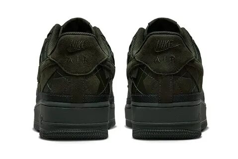 Billie eilish nike air force