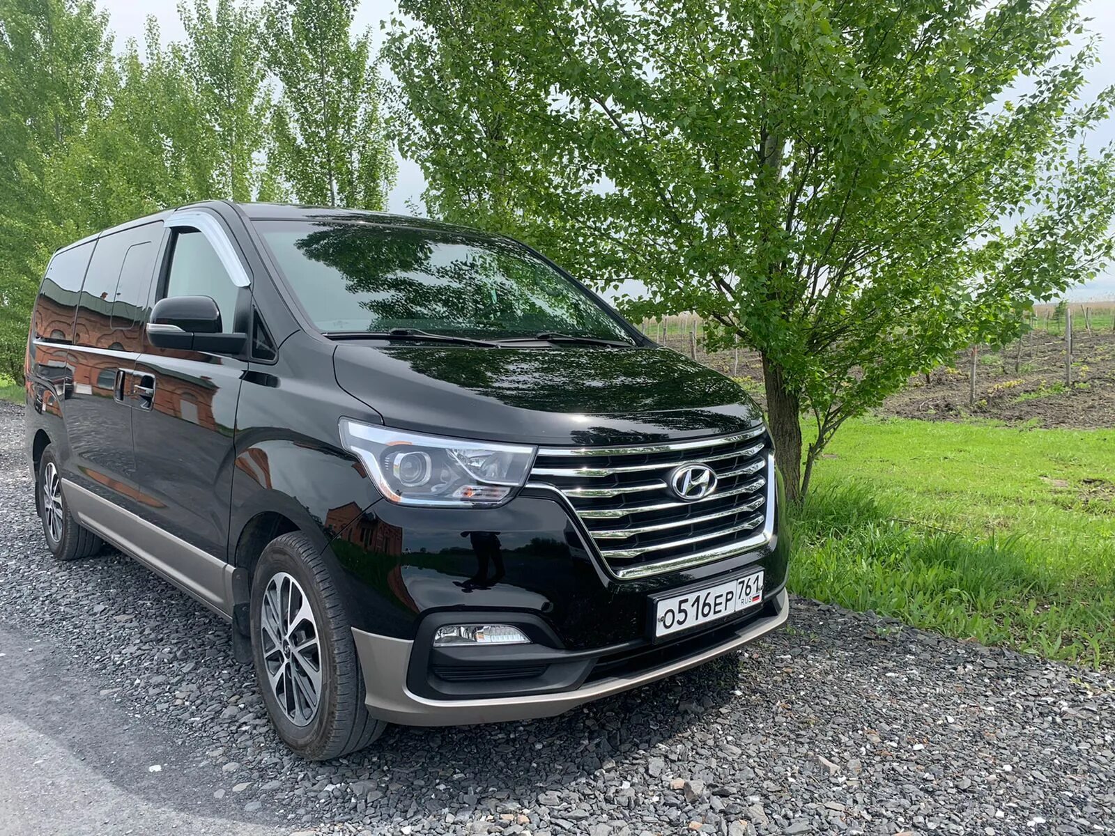 Автобус для путешествий. Юг трансфер. Минивэн хендай старекс 2022. Трансфер юг. Минивэн анапа сочи.