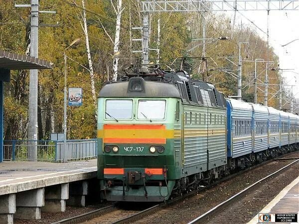 Электричка воронок загорянский