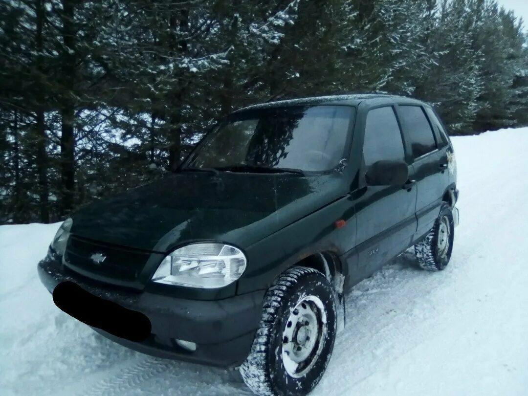 Нива 2005 г. Шевроле Нива 2005. Niva Chevrolet 2005 года. Нива Шевроле 2005 года. Chevrolet Niva 2005 Green.