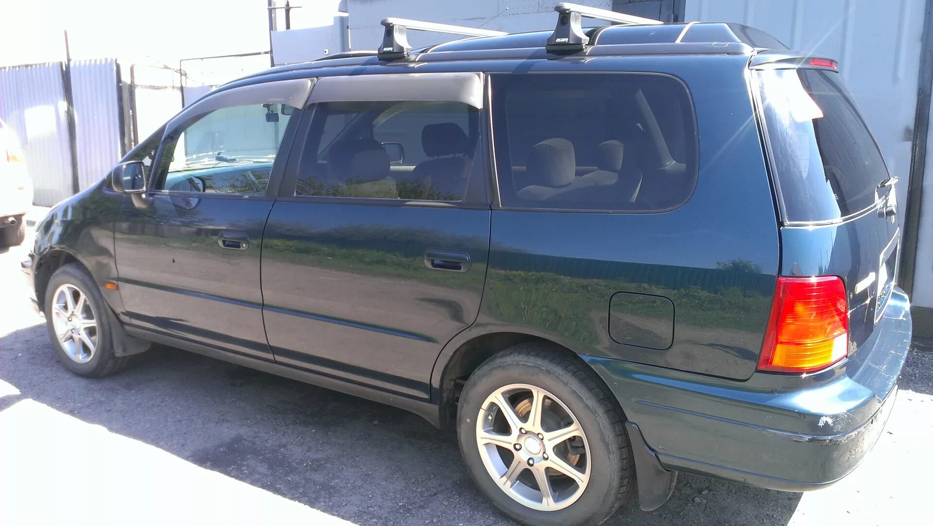 Хонда одисе1. Хонда одиссей 1 поколение. Honda odyssey 2. Honda odyssey 1 поколение 4wd. Honda shuttle 3 поколение.