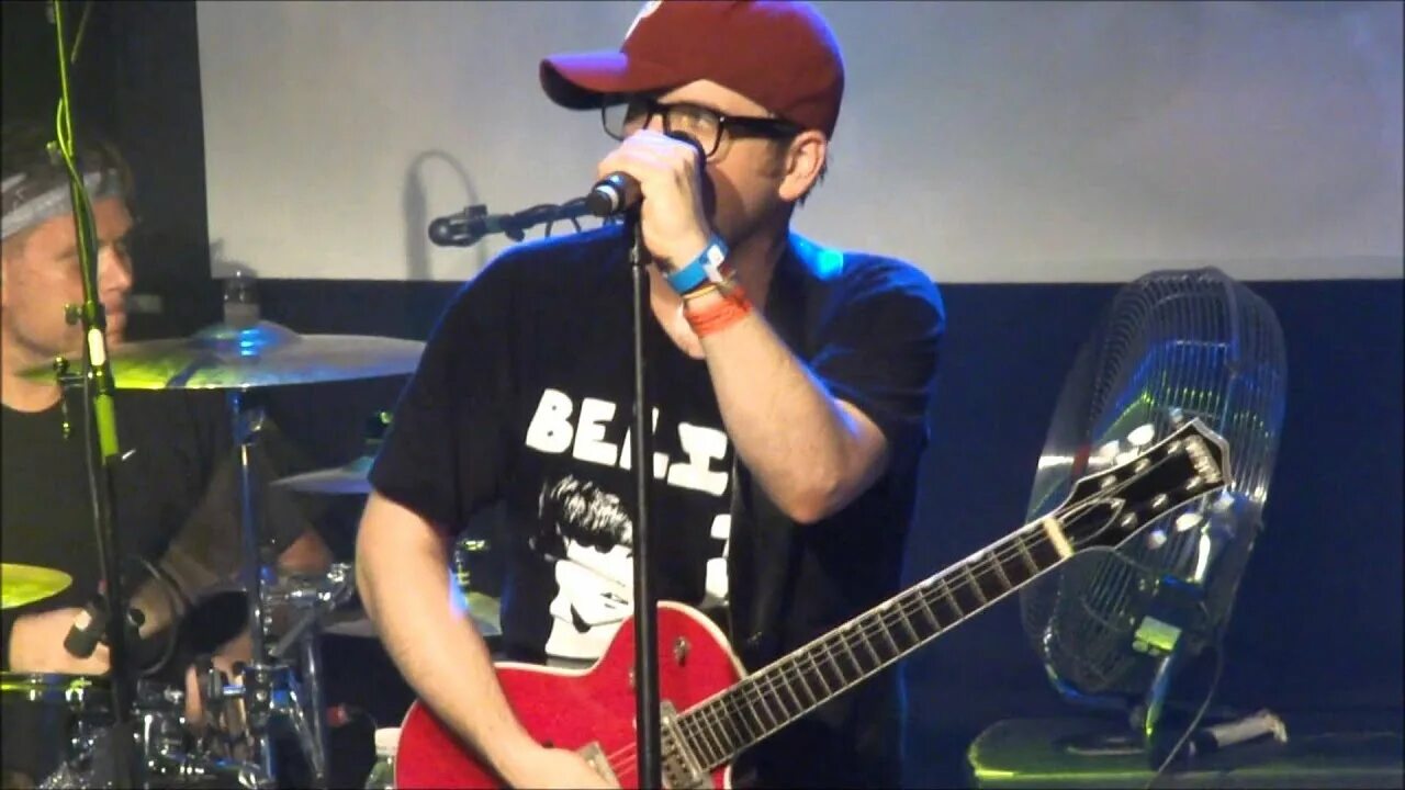 The ballad of chasey lain. Чейси лэйн блуд хаунд ганг. bloodhound gang - the ballad of chasey lain.