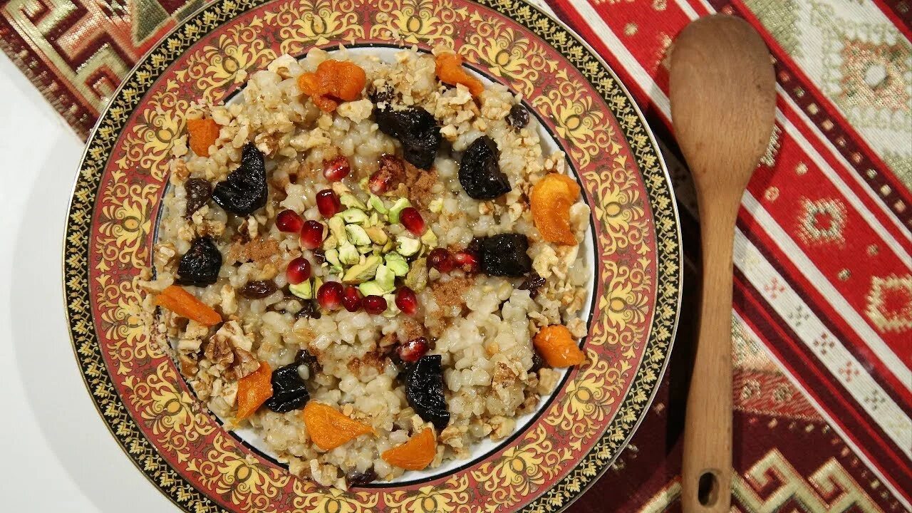 Армянское блюдо спас. Ашуре армянская кухня. спас блюдо армянской кухни. анушапур. егине армянская кухня.