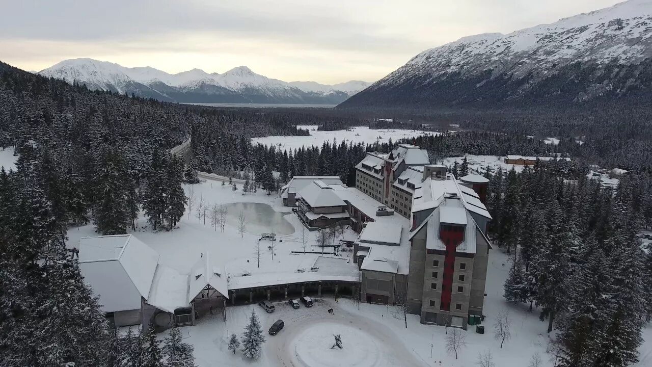 Аляска 05. Alyeska Аляска. Girdwood, Alaska. Alyeska Resort. Аляска курортные города.