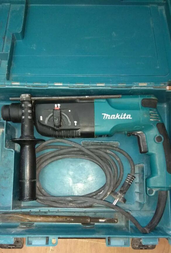 Перфоратор макита бу. Перфоратор Makita hr2450. Перфоратор Макита 5102. Перфоратор Макита 2450 внутри. Перфоратор Макита 500.