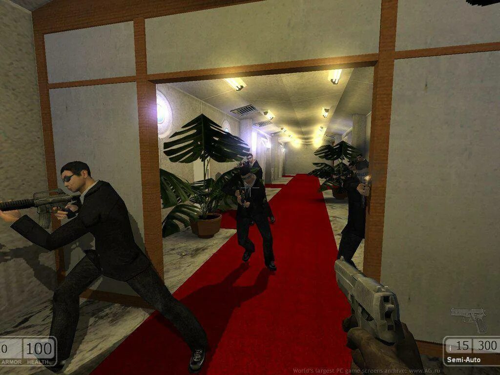 Chaser игра. Chaser game w. Chaser game w. Игра для pc chaser. Chaser игра 2003.