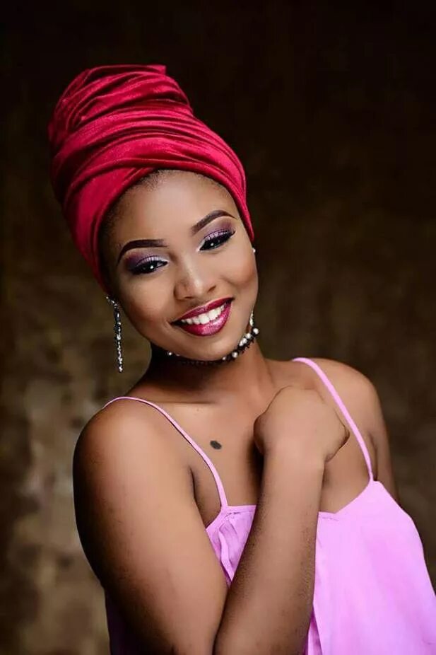 Нигерийцы beautiful. Nigerian model. Адеола Арийо. Chioma Nigerian boobqueen. Model dies