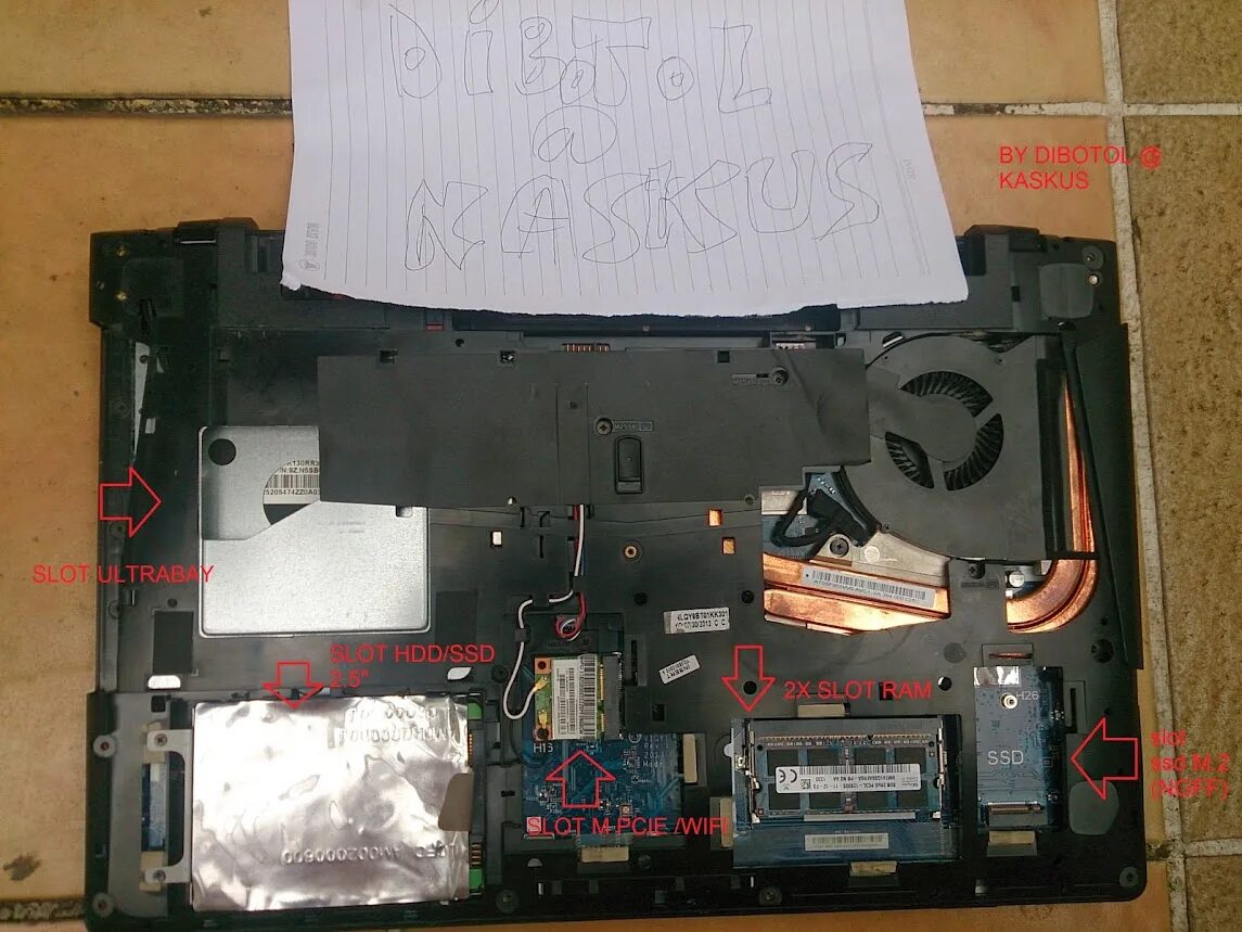 Тянулся разбор. Lenovo y560 дисковод. Y510p Disassembly. Lenovo y560 i3. Lenovo y580 провод.