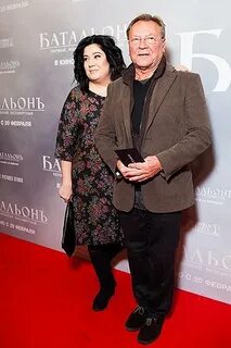 Шакуров жена