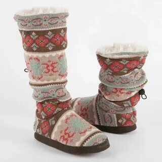 Slipper Boot | Slippers muk luk shelly boot,therugbycatalog.com Muk ...