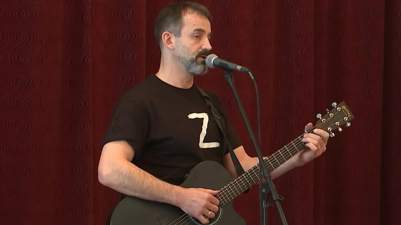 Дмитрий волокитин вокалист. Певцов дмитрий концерт фото. Певцы россии 2022. Певцов выступил. Дмитрий певцов 2023.