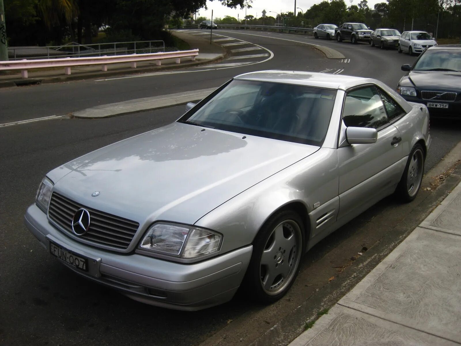 Mercedes sl500 1996. Sl500 r129. Мерседес сл 500 1996. Mercedes SL r129 1996.
