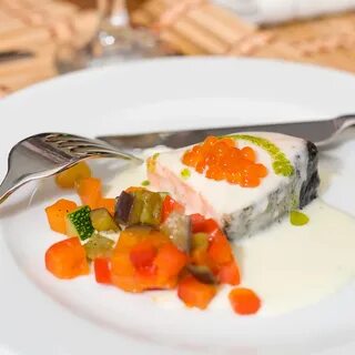 Рыба с овощами в сливках