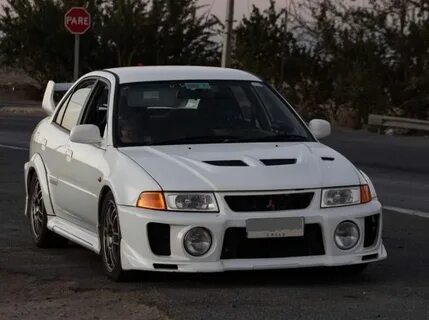 Mitsubishi evolution 5