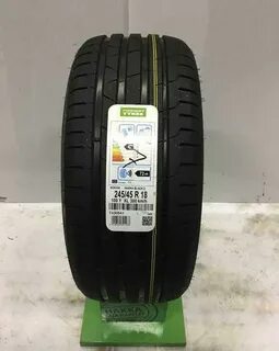 Nokian hakka black 2 r18