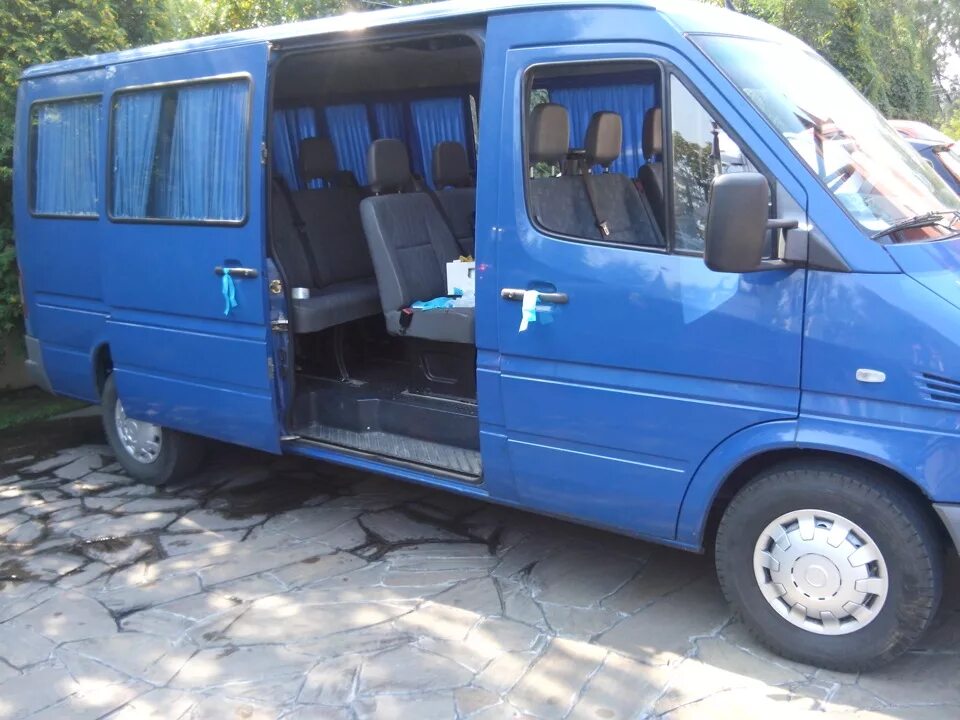 Мерседес Спринтер 2005. Мерседес Спринтер 211 CDI синий. Mercedes-Benz Sprinter 211 2005. Мерседес Спринтер 1. Мерседес спринтер 2005 год