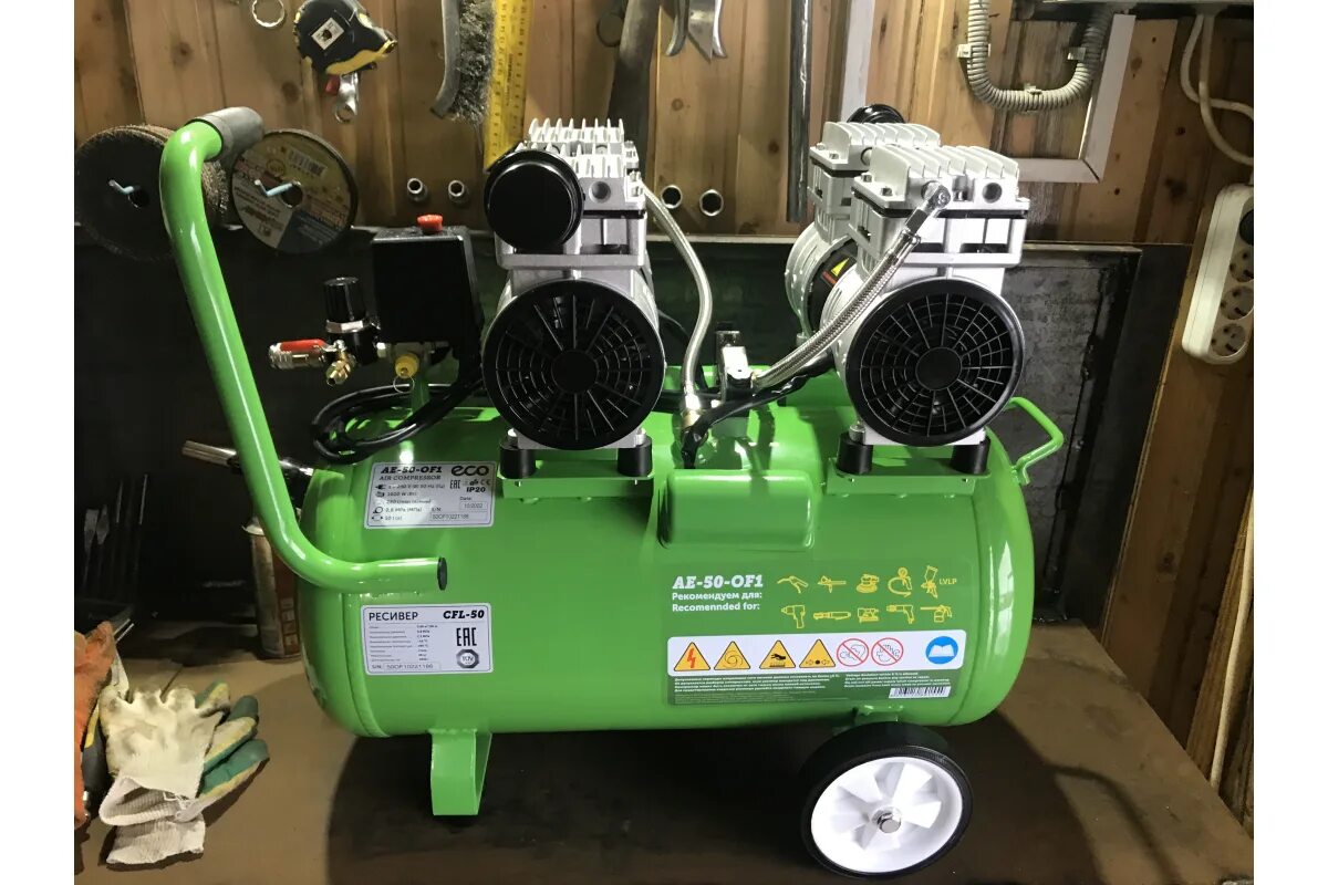 Компрессор eland wind 50-2co. Компрессор ае 501 3 характеристики. Компрессор eco ae 702-22. Компрессор eco ae-251-4. Компрессор 260 л/мин.