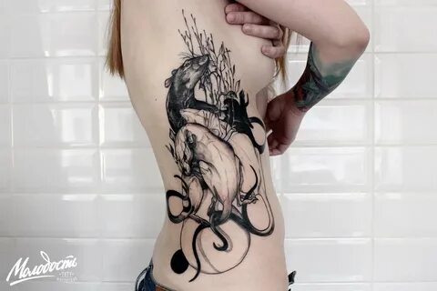 Легинс киген жапондық әйелдің жамбас арасындағы порно