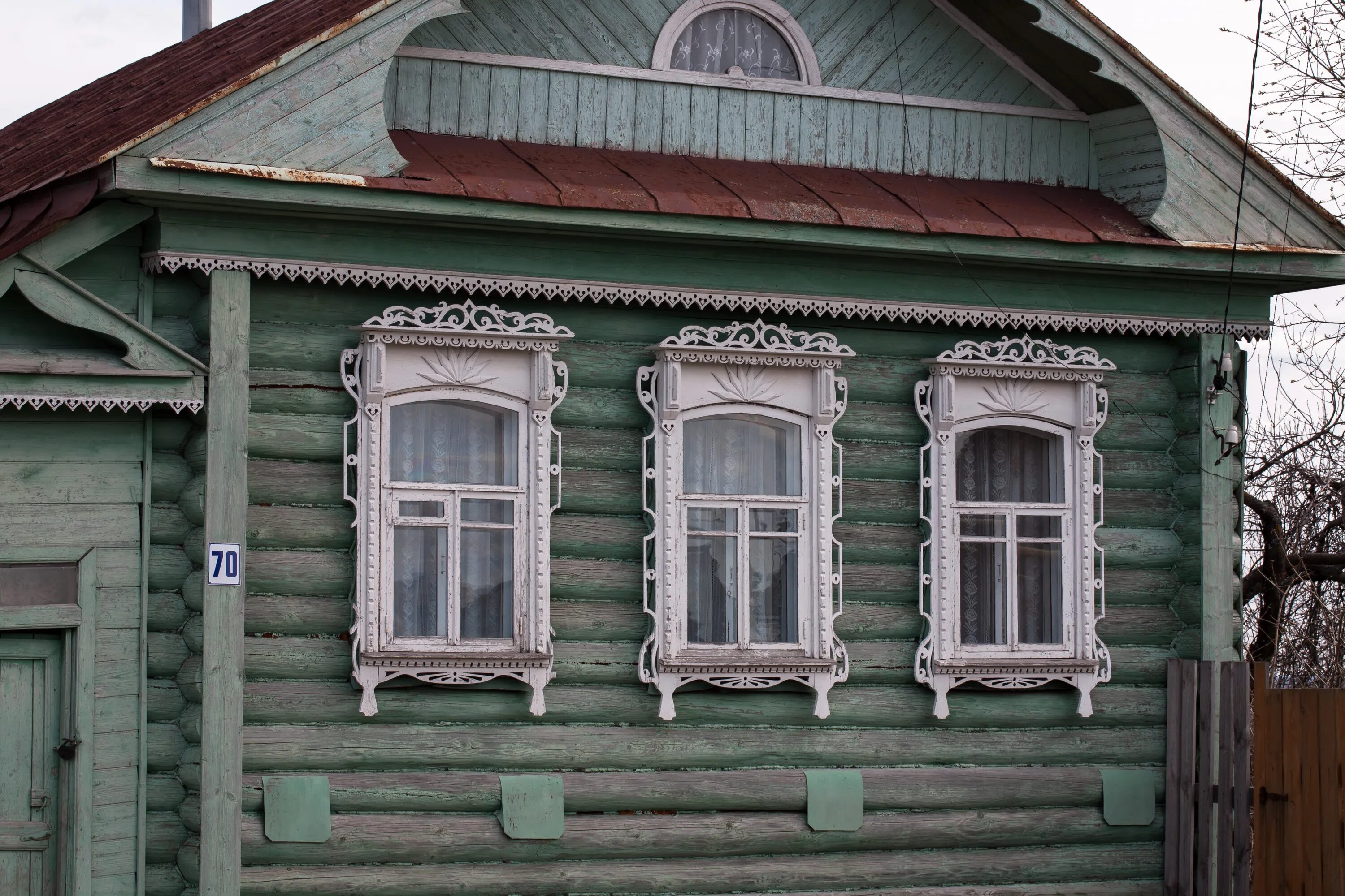 дом павлова волгоград 2023. хвалынск наличники. дом павлова памятники сталинградской битвы в волгограде. дом павлова волгоград 2023. павлово новая рига.