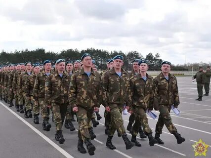 Беременных женщин уволенных в запас военнослужащих срочной