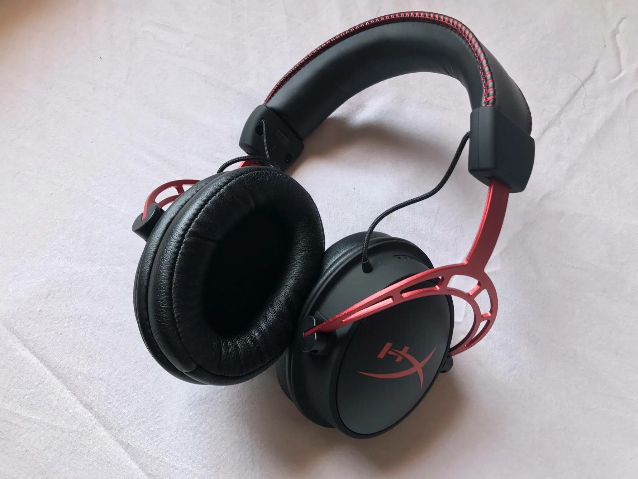 Hyperx cloud alpha vs hyperx cloud. Hyperx cloud alpha 2. hyperx cloud alpha sennheiser gsp 300 reddragon aspis pro. hyperx cloud alpha pin разъем. hyperx cloud ii ачх.