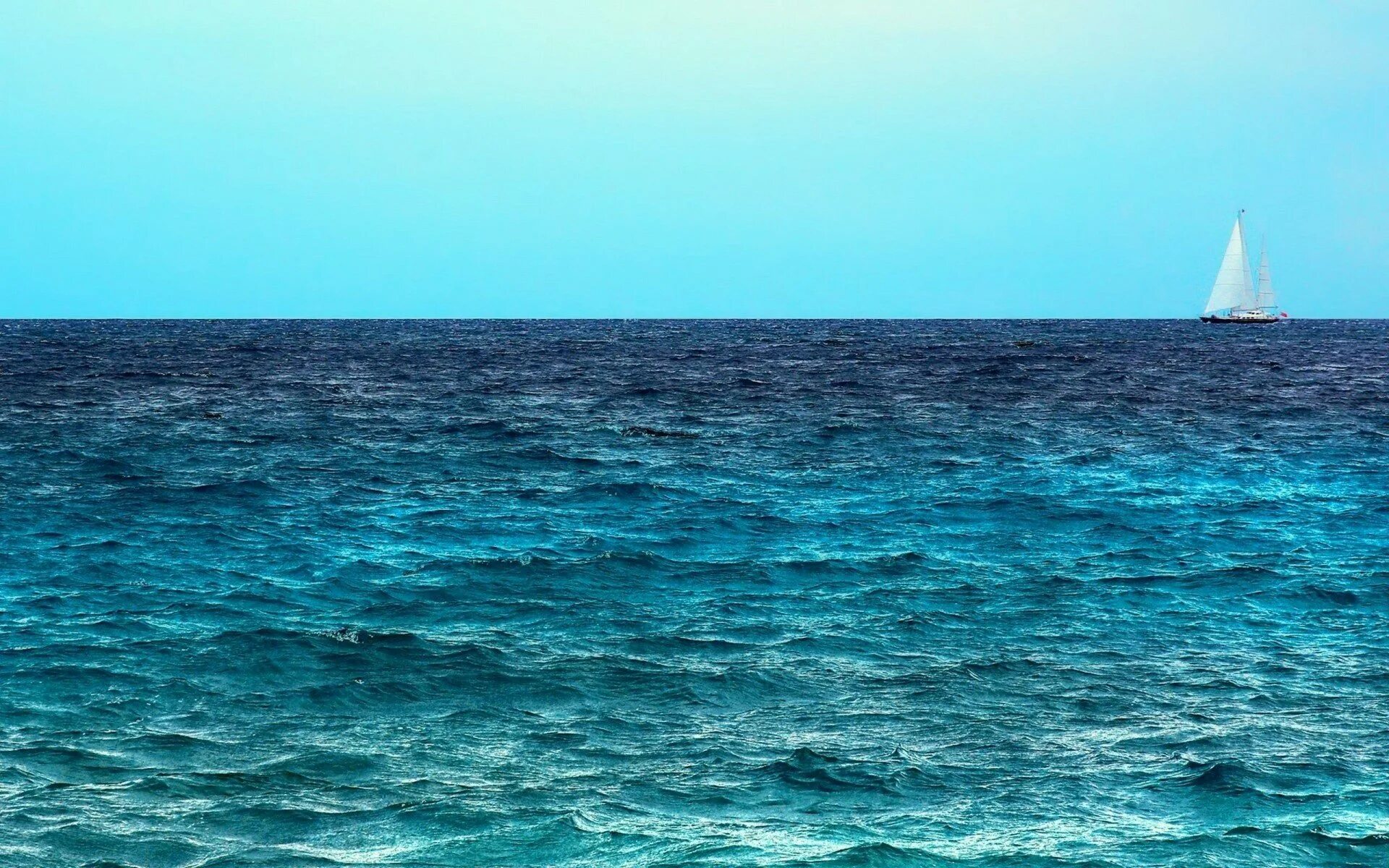 Есть голубое море. Океан. фон море. спокойное море. море горизонт.