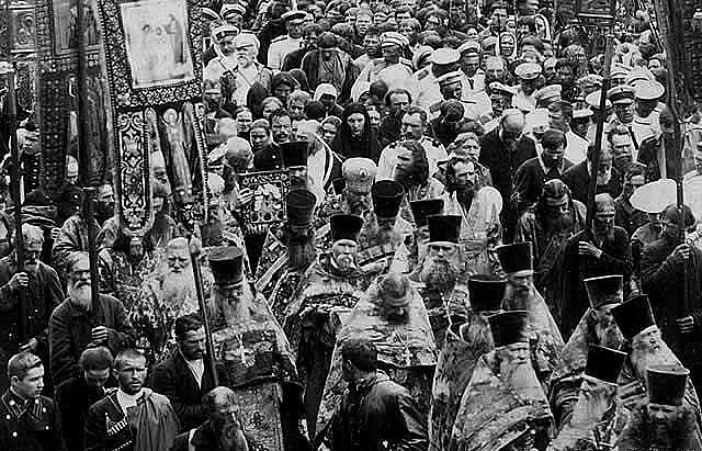 Крестный ход на красной площади в 1918 году. Крестный ход черносотенцев 1905. Крестный ход в Москве 1942 года. Крестный ход 1907. Крестные войны