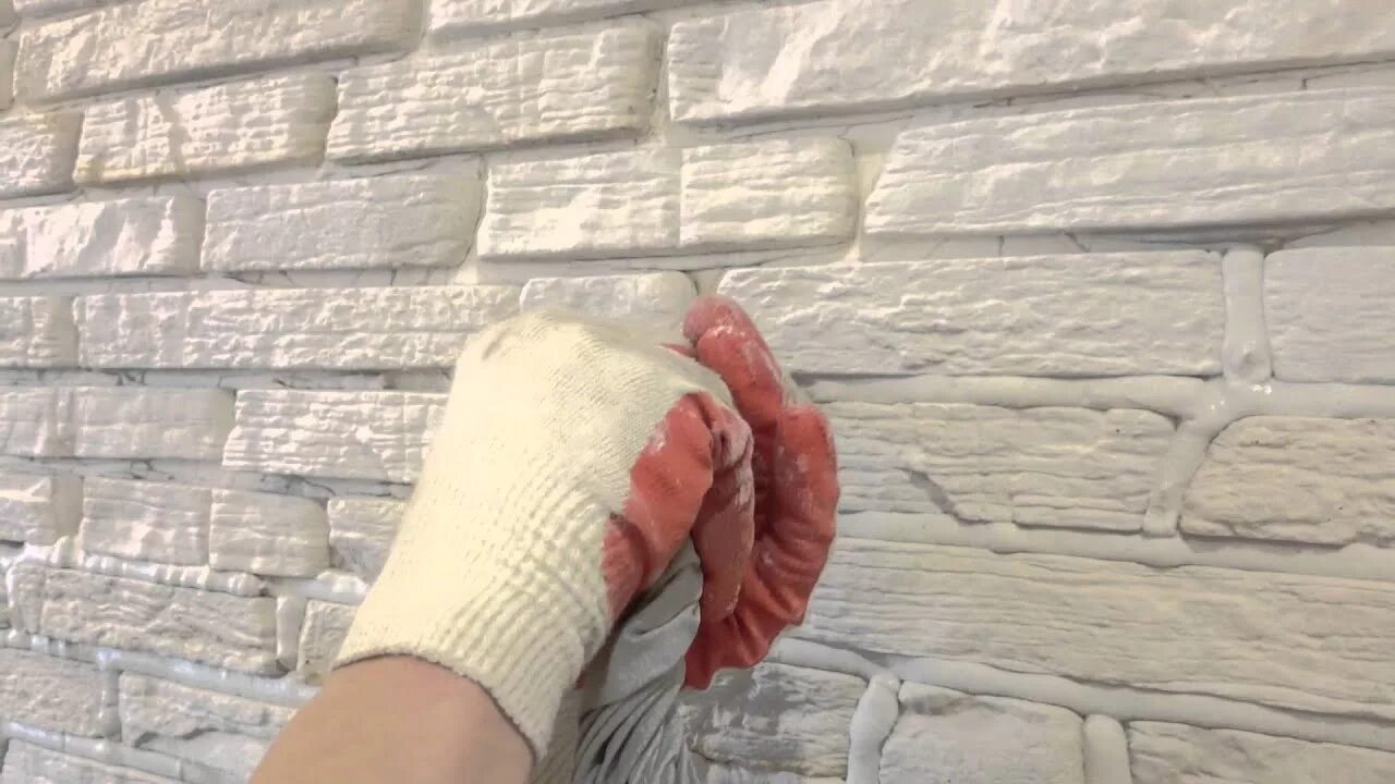 Как покрасить гипсовую плитку